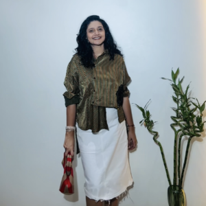 Rekha | Anti-Fit Shirt | Olive