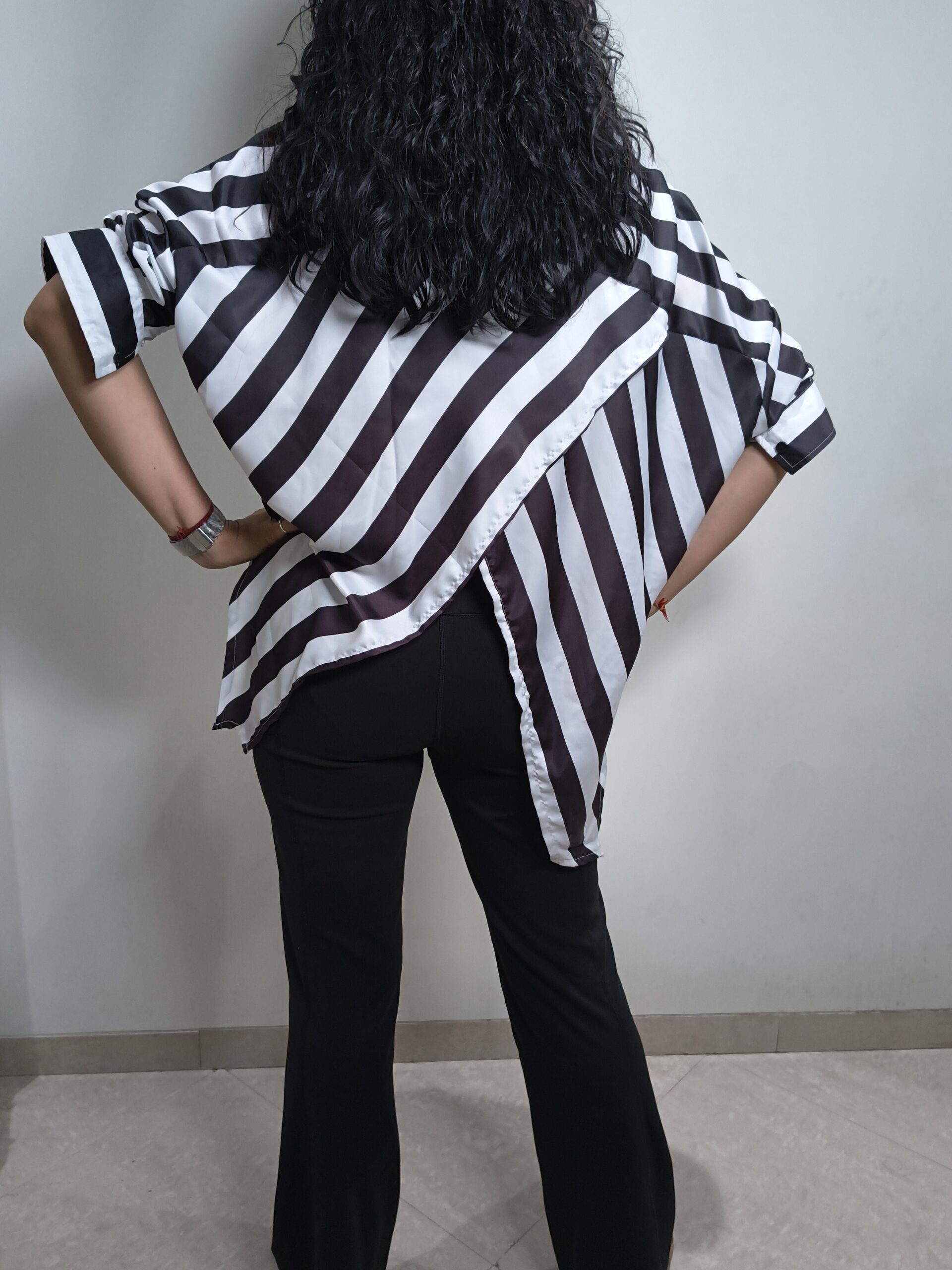 Rekha | Anti-Fit Shirt | Black n White - Image 3
